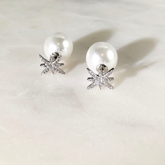 Galactic Pearl Studs - Picture 3 of 6